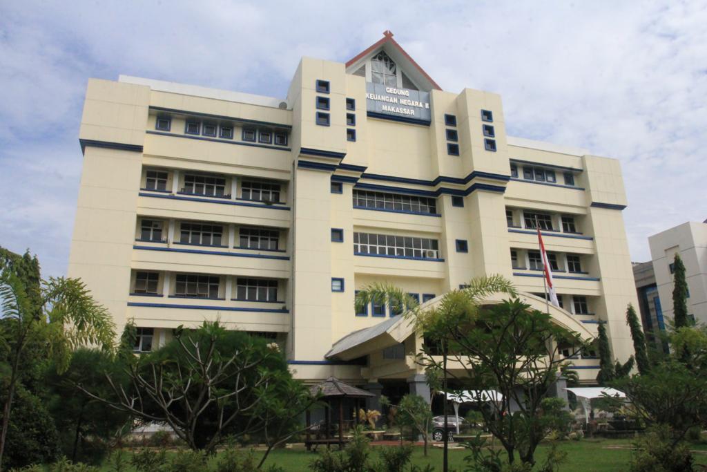 Dana BOS Sebesar Rp396 Miliar Untuk 6.632 Sekolah di Sulawesi Selatan Cair